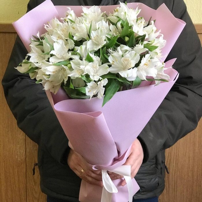Букет «9 белых альстромерий», фото 6